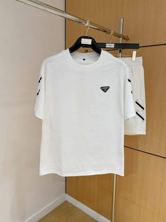 Picture of Prada Shirt Pant Suits _SKUPradaM-3XLxetr30024396